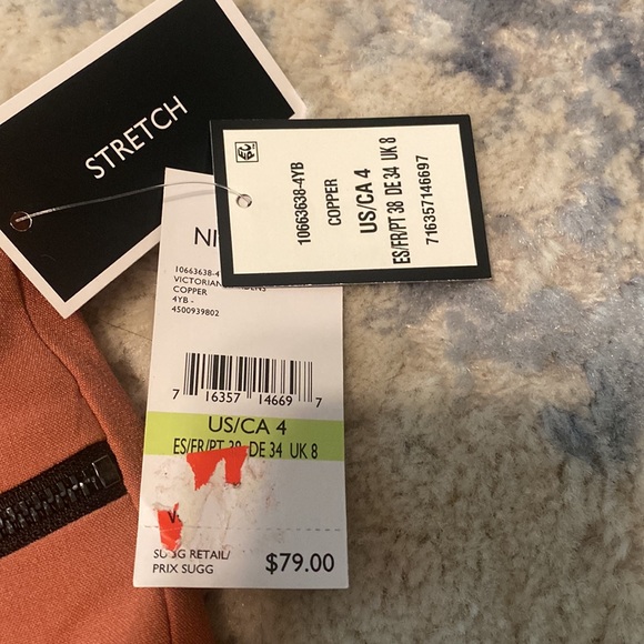 “Copper” colored Nine West skirt size 4 - Picture 3 of 4